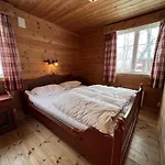 Old Vibe, Perfect For Families Or Couples