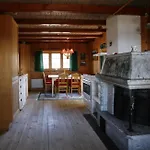 Old Vibe, Perfect For Families Or Couples