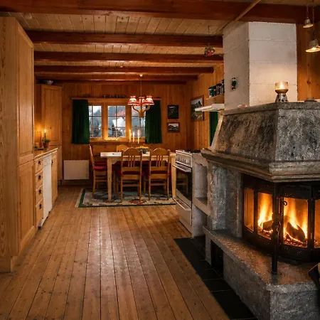 Old Vibe, Perfect For Families Or Couples Vakantiehuis